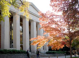 Photo of UGA Main Library  - front facade