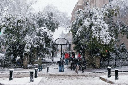 photo of the UGA arches in the snow